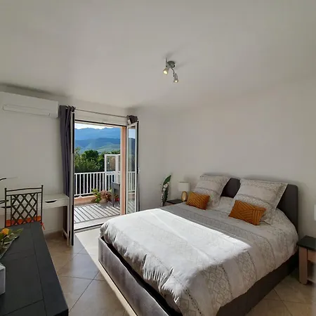 Cap Corse Vue Et Montagne